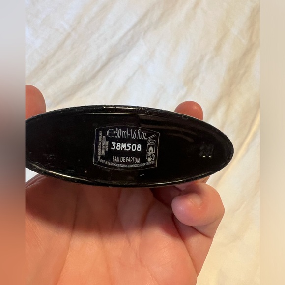 Yves Saint Laurent Black Opium Eau de Parfum - Picture 2 of 3